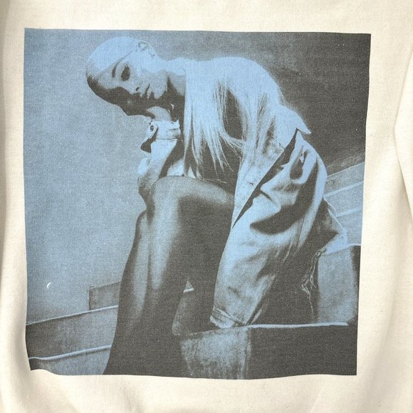 Ariana Grande Coachella AMEX Sweetener World Tour Sweatshirt Womens S White READ - Picture 3 of 15